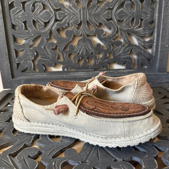 Hey Dude Wendy Custom Hand Tooled Leather Canvas US Navy VP-16 Shoes Woman’s 10 - Picture 4 of 14